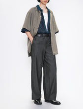 Load image into Gallery viewer, DARK GREY WOOL CUBOID WIDE PANTS
