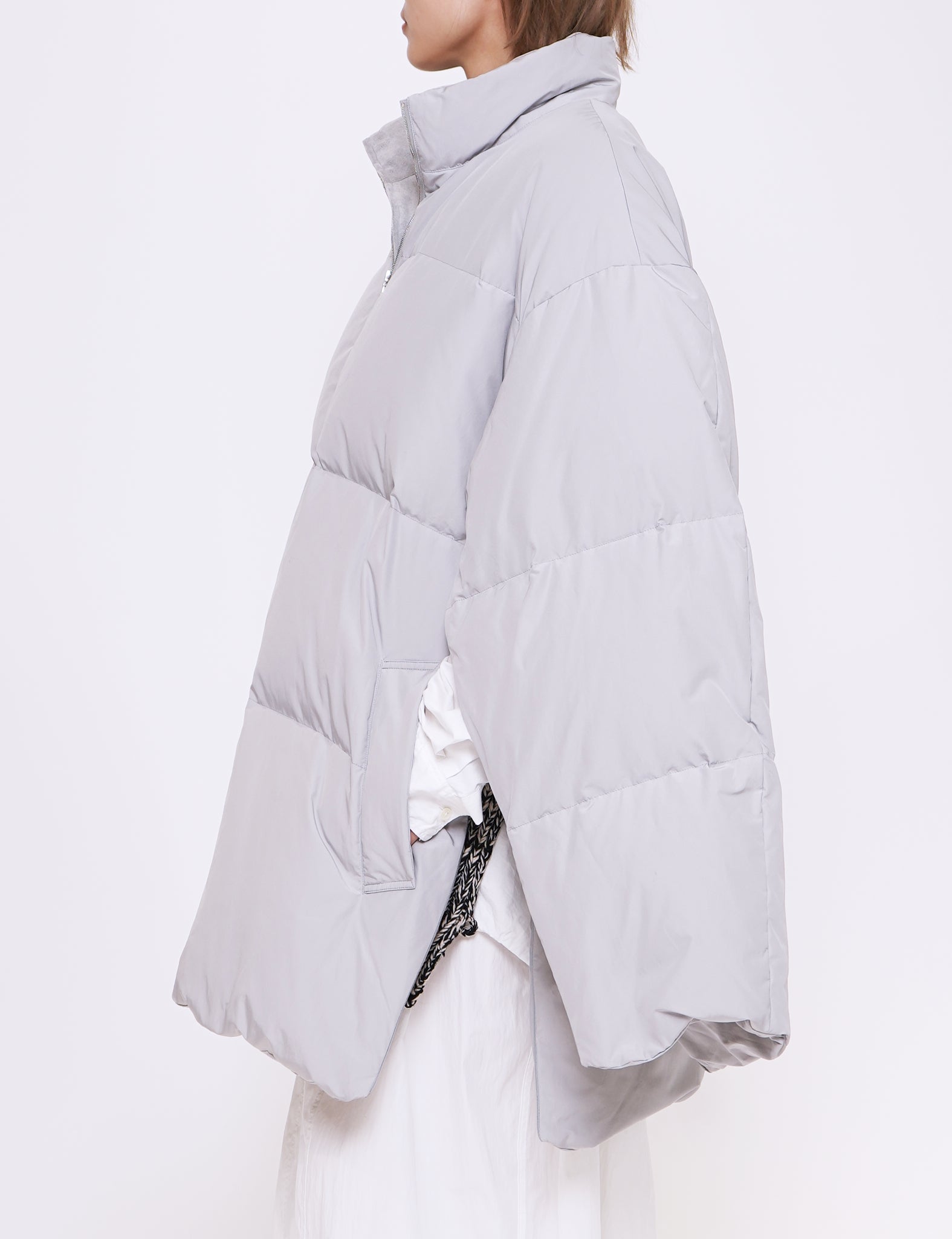 LIGHT GREY OVERSIZED REVERSIBLE DOWN JACKET